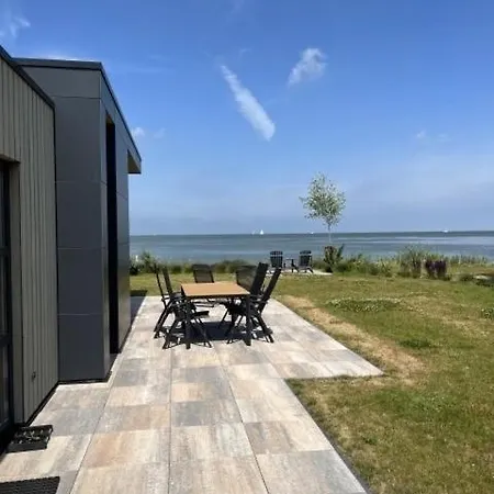 Ferienhaus Enkhuizer Seestern Erste Reihe Hausnr 230