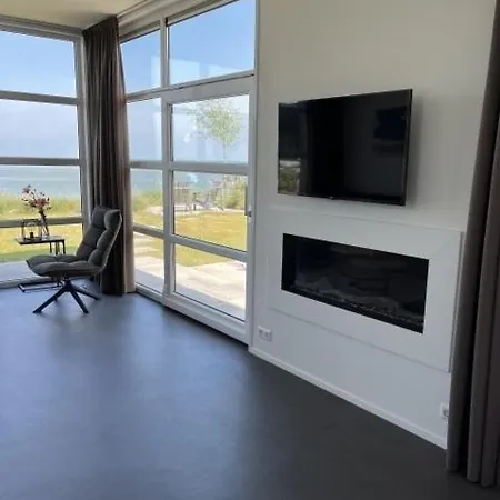 Enkhuizer Seestern Erste Reihe Hausnr 230 Ferienhaus *